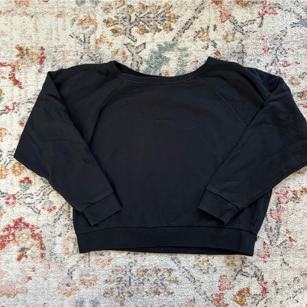 Women’s GAP Crewneck size L